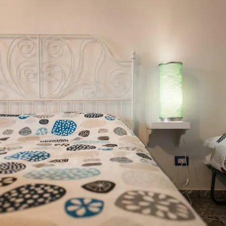 Guest house Sailors' Cabins +doyoubnb Concierge