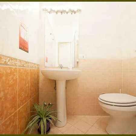 Sailors' Cabins +doyoubnb Concierge Rome